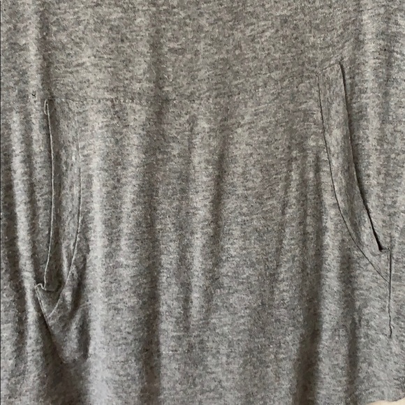 Gray hoodie top - Picture 3 of 5